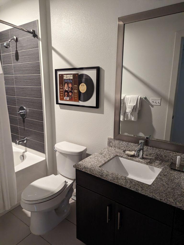Wyndham Austin 2 Bedroom Bath Room